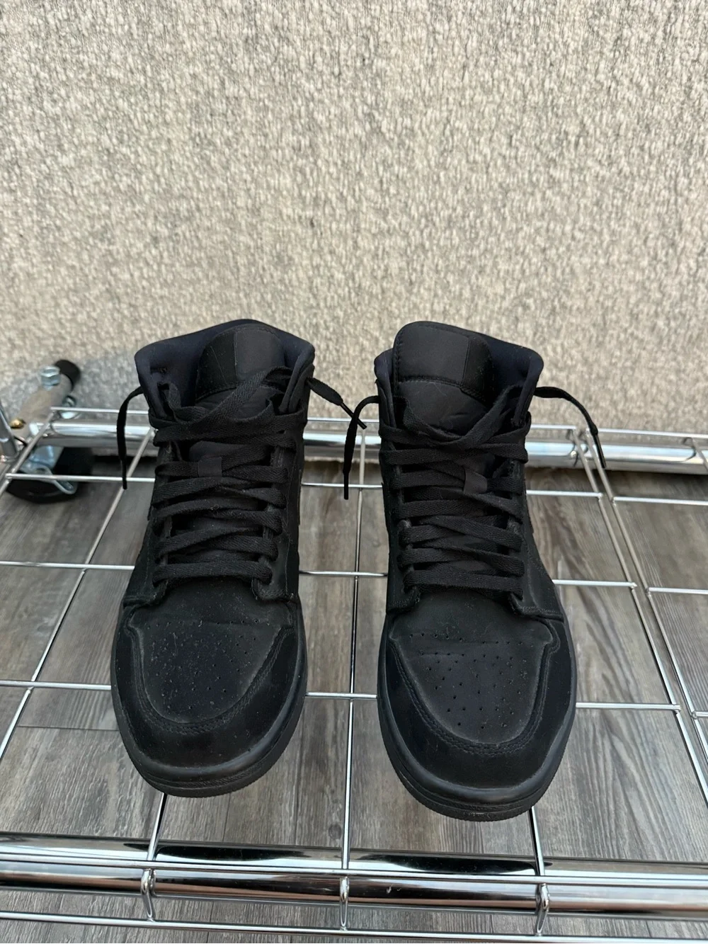 Jordan - Air Jordan 1 Mid 'Triple Black 2018'